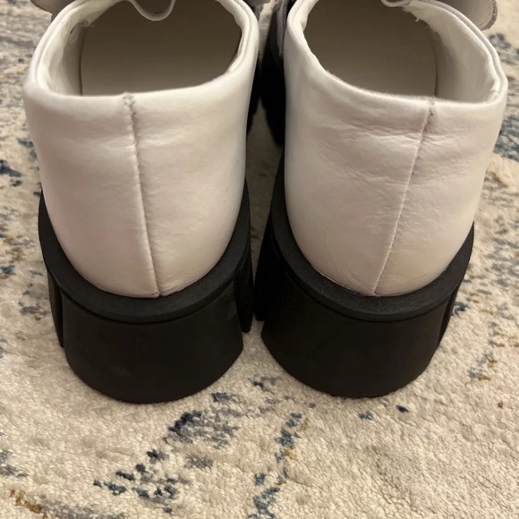 VALENTINO ELECTRA LUG SOLE LOAFER SIZE 8.5 - Picture 4 of 6